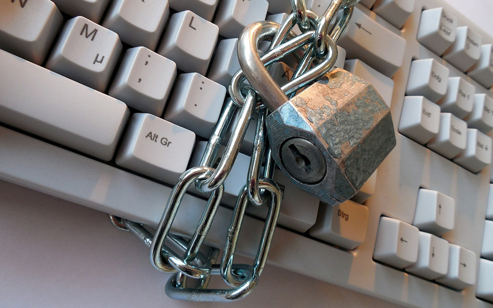 Как не стать жертвой интернет-мошенников? Тест по кибербезопасности