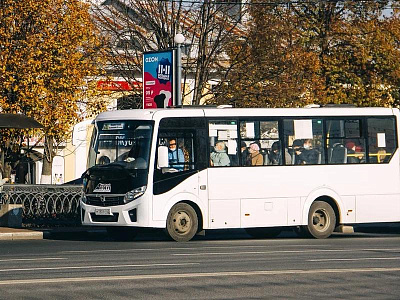 Рязанский водитель автобуса обматерил девочку за карту в «стоп-листе»
