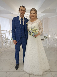 Рязанский ЗАГС опубликовал подборку фотографий ноябрьских свадеб