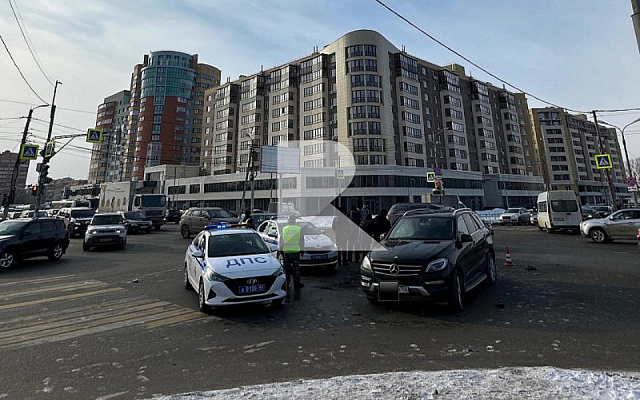 Двое взрослых и ребёнок пострадали в ДТП возле ТРЦ «Круиз» в Рязани  - 62ИНФО