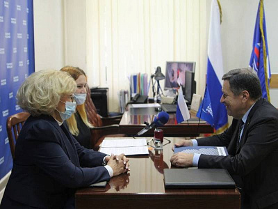 Депутат Госдумы Андрей Макаров подал документы на предварительное голосование «Единой России»
