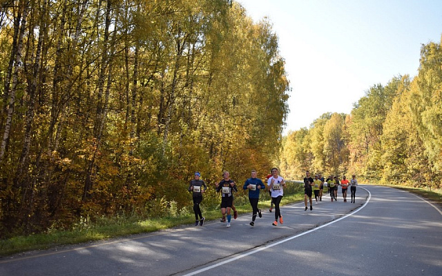В «Есенинском пробеге» под Рязанью участвовали 800 спортсменов - 62ИНФО