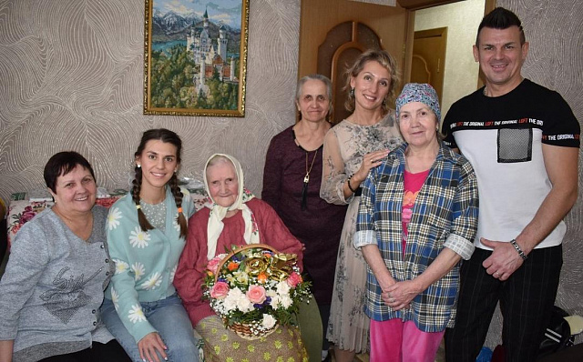 В Ермишинском районе труженица тыла Анна Аткина отметила 95-летие  - 62ИНФО